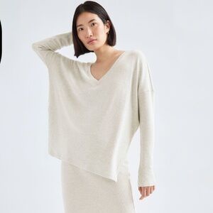 Aritizia The Group Babaton Black Traverse Longsleeve